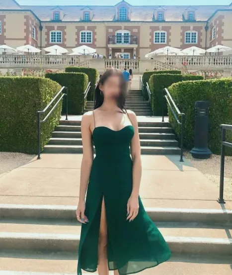 Chaima, 32