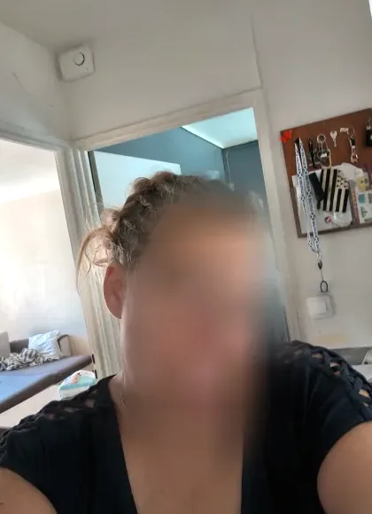 Esmee, 40