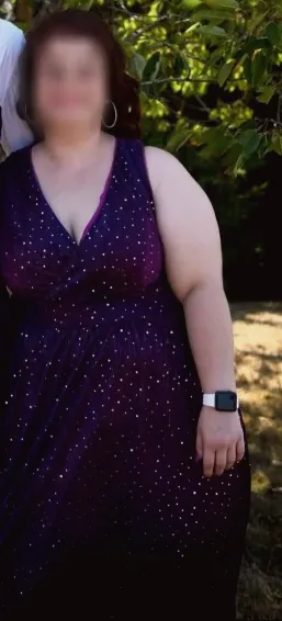 Esther, 29