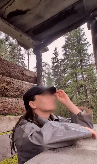 Kim, 35