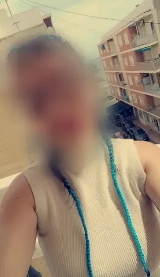 Lieke, 32
