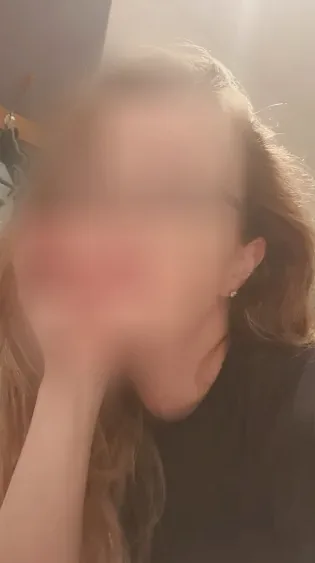 Lynn, 36