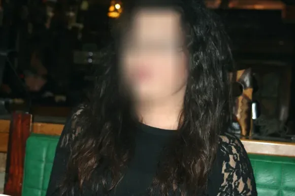 Tess, 24